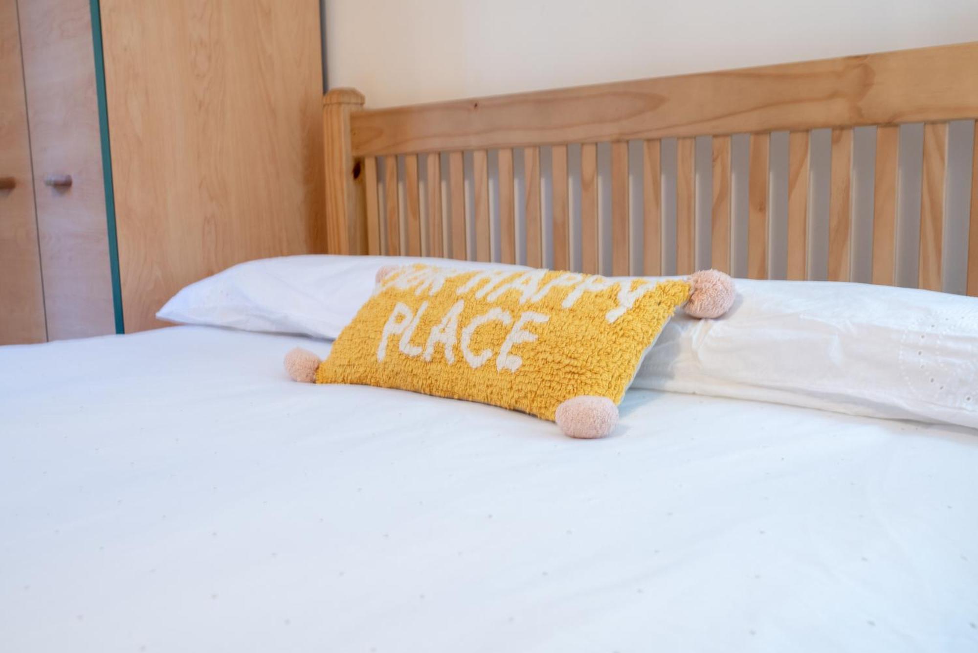 Spacious 1 Bed Apartment With Workspace, Coffee & Free Secure Parking Birmingham Eksteriør bilde